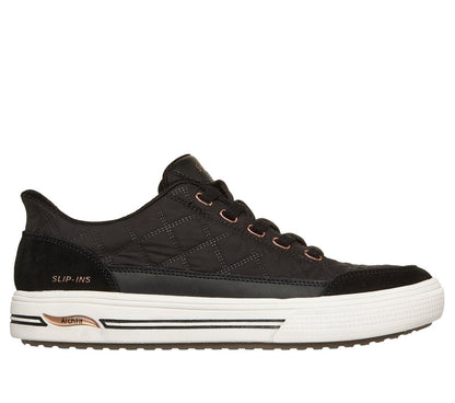 Women Skechers Slip-ins: Arch Fit Arcade - Cozy Fit Cuddle Steps