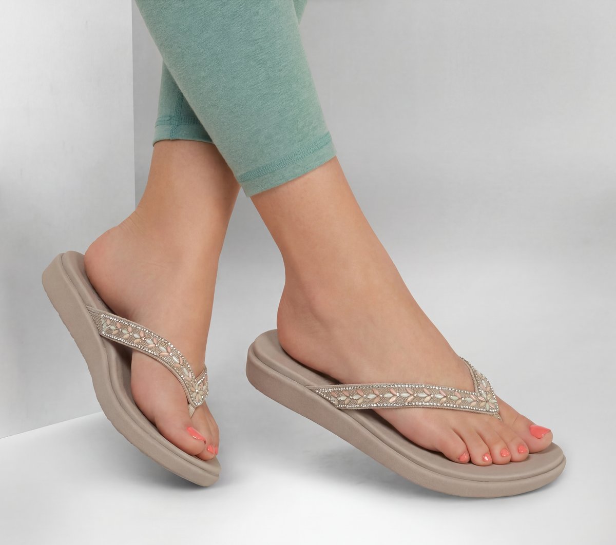 Women Skechers Meditation Luxe - Everyday Glow